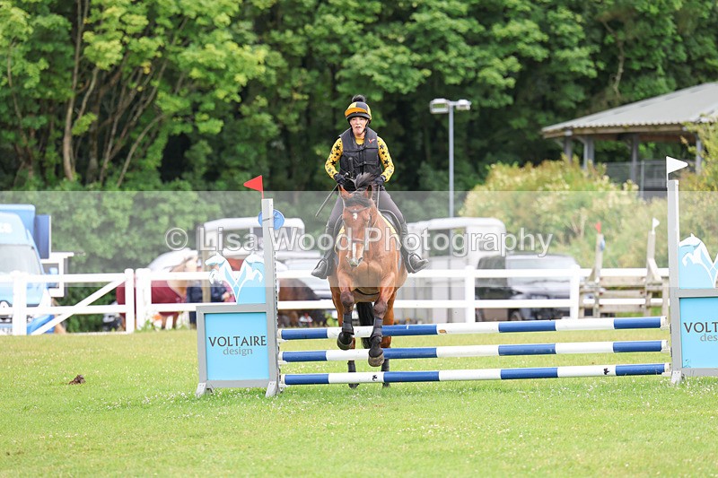 3E7A1040 - Class 4: 70cm Senior