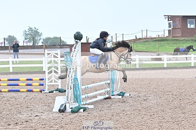 250527-160735-00160 - Clear Round and60cm