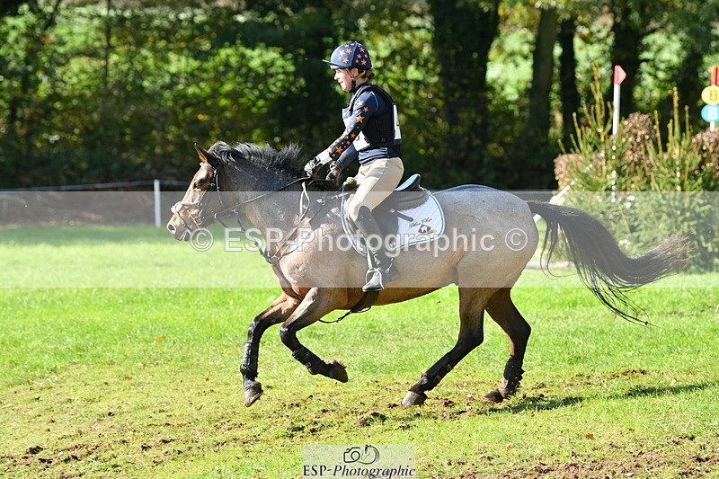 251025A-130654-19877 - F-463-Janine.Paterson