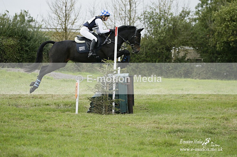  WWHT 031021 3567 - Intermediate Pairs (0.90m) 03/10/21