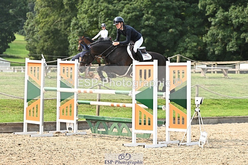 240818-153008-05231 - Cls 12A Snr Foxhunter & 1.20m Open