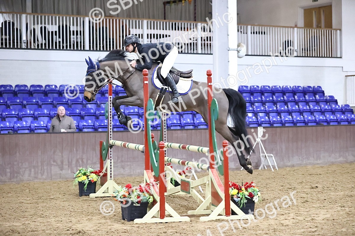 SBM_2635 - Class 9 - Senior Newcomers/ 1.10m Open