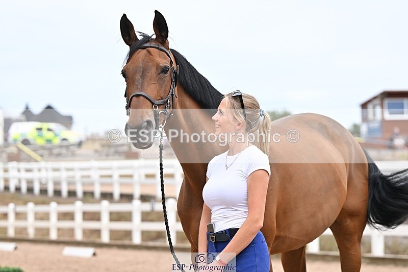 250716-162414-02621 - Trot Up 3.30 to 4.30