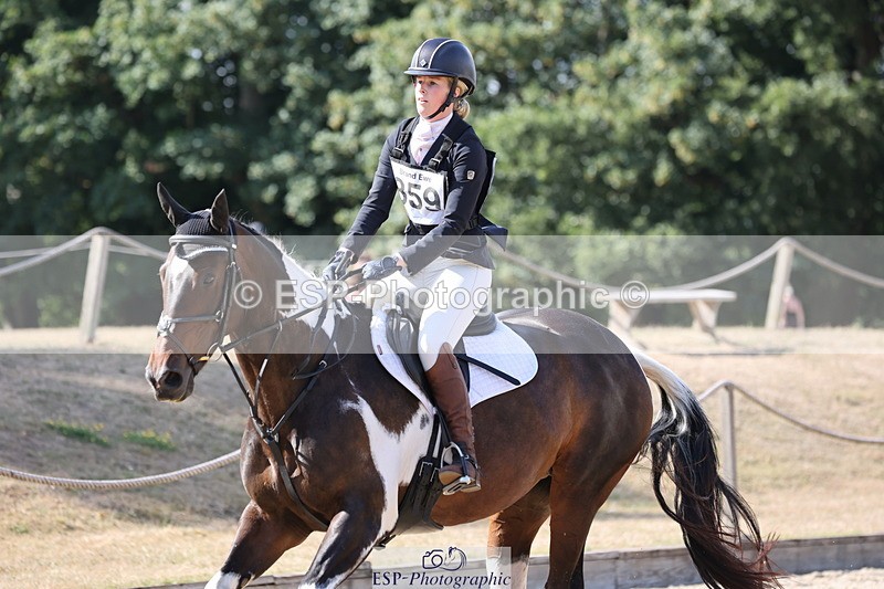 250803A-164007-17574 - S-859-Yssie.Galvin-FLEETING.INCA