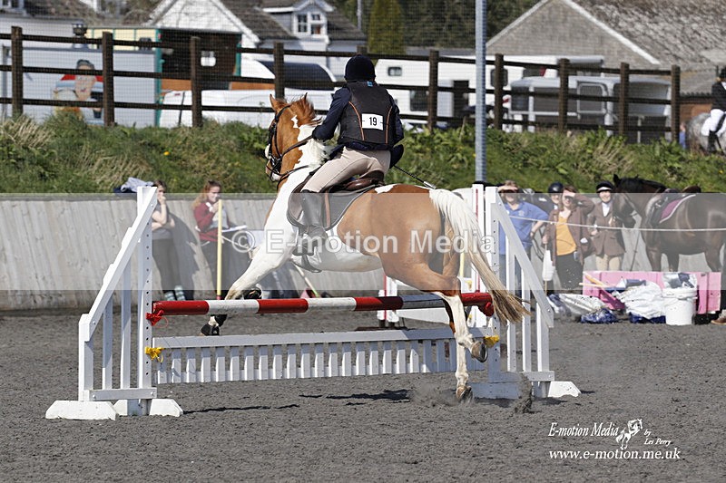 _EST1270 - Bourne Valley Riding Club Winter Showjumping 27/03/22