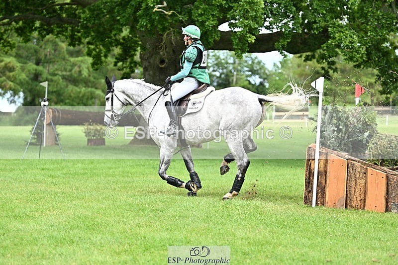 240525-145656-16122 - 208-KING_LOUIS-Mary_King