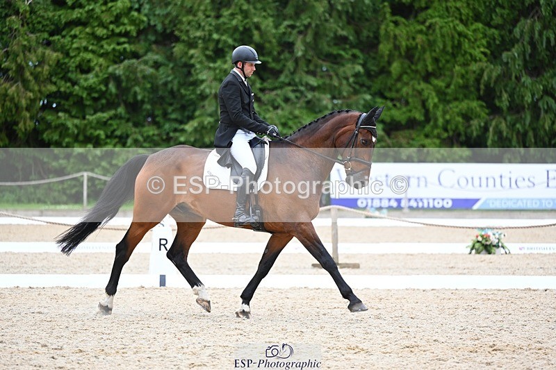 240524-153933-10545 - 537-FULL_MOON-Adam_Trew