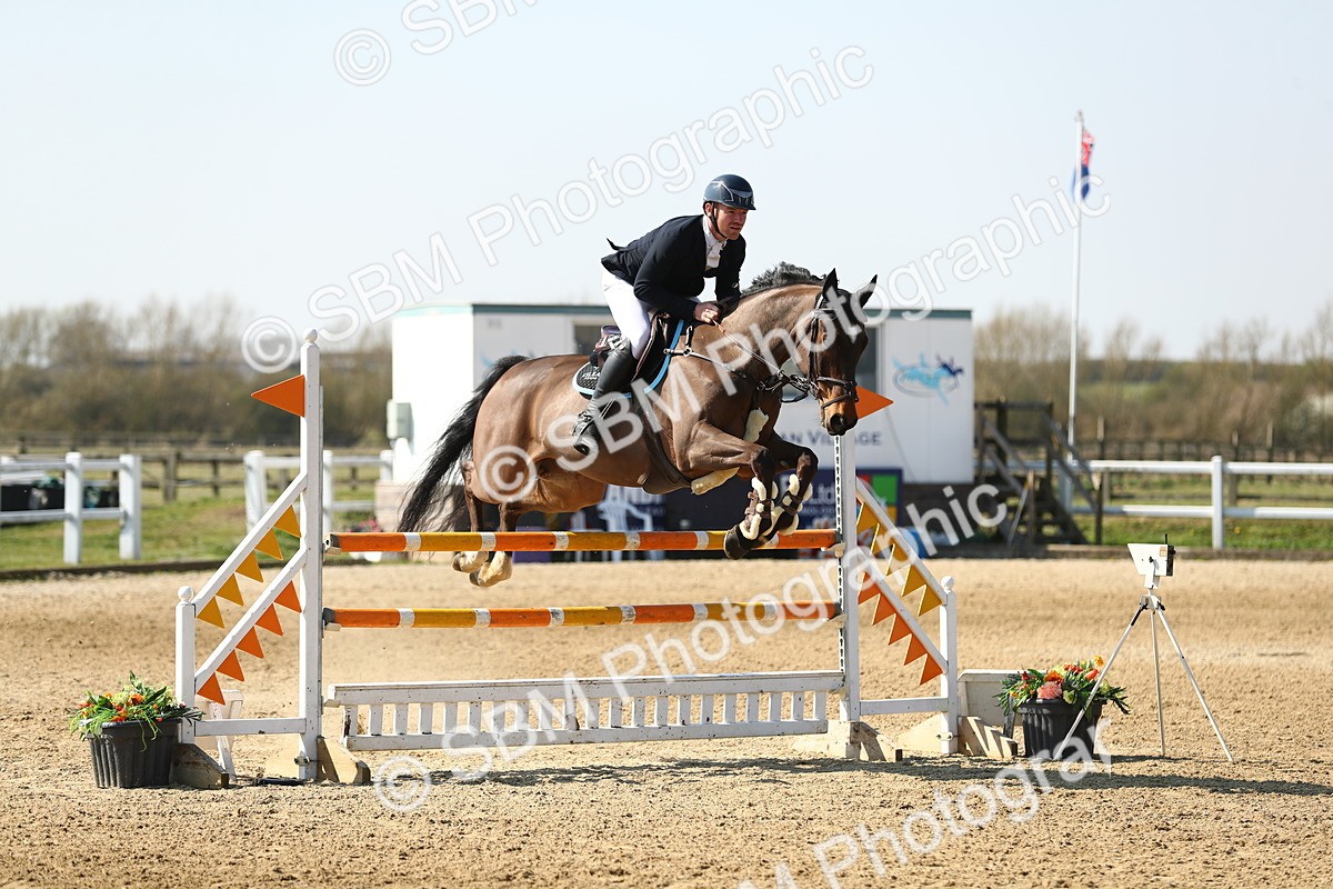 SBM_001025 - Class 4 - Senior Newcomers - 1.10m