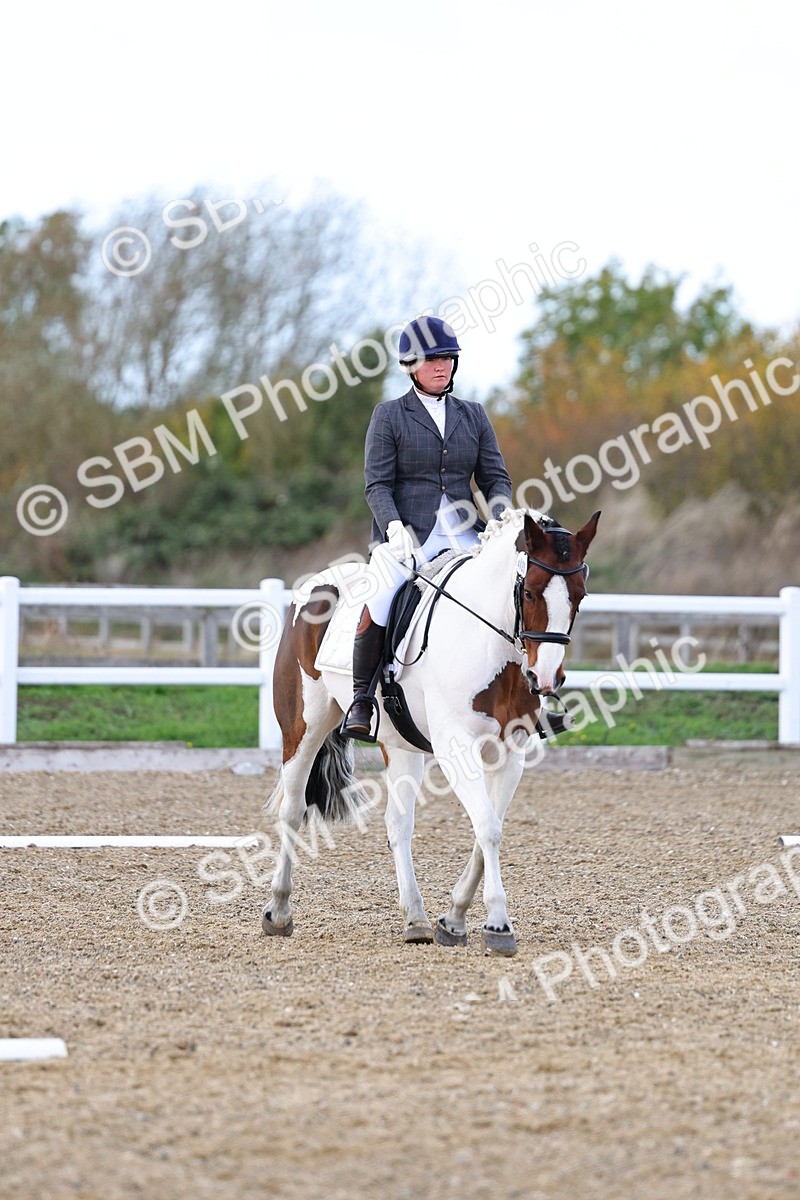 SBM_002628 - Class 8-11 - Novice 1-E1