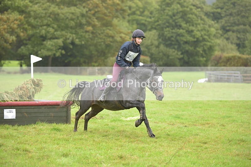 RAY_9872 - Class 2: 70cm: Corner