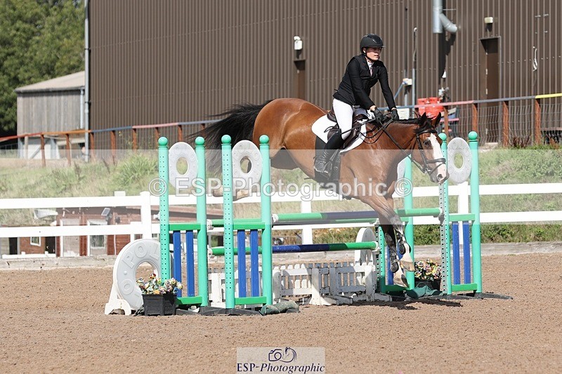 250913-142926-07379 - Cls 25 1.05m Amateur Quali