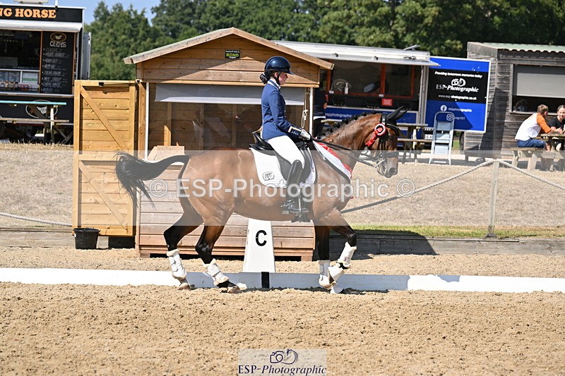 250810A-153323-08167 - Adv Medium SILVER Presentations