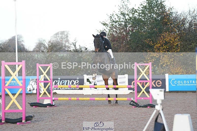 251108-081126-01740 - Cls 8 Clear Round