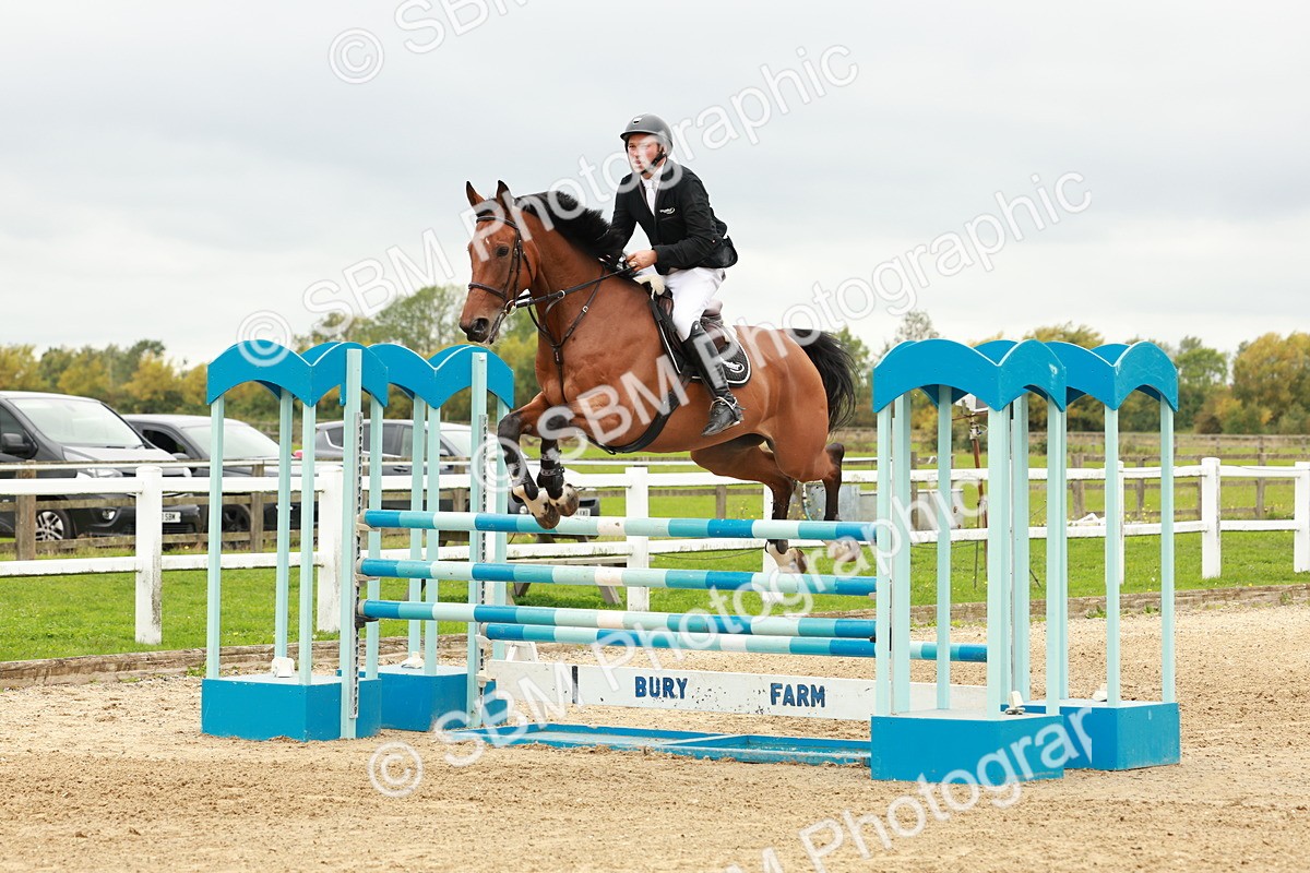 1I0A7925 - Class 5 - Senior Foxhunter 1.20m
