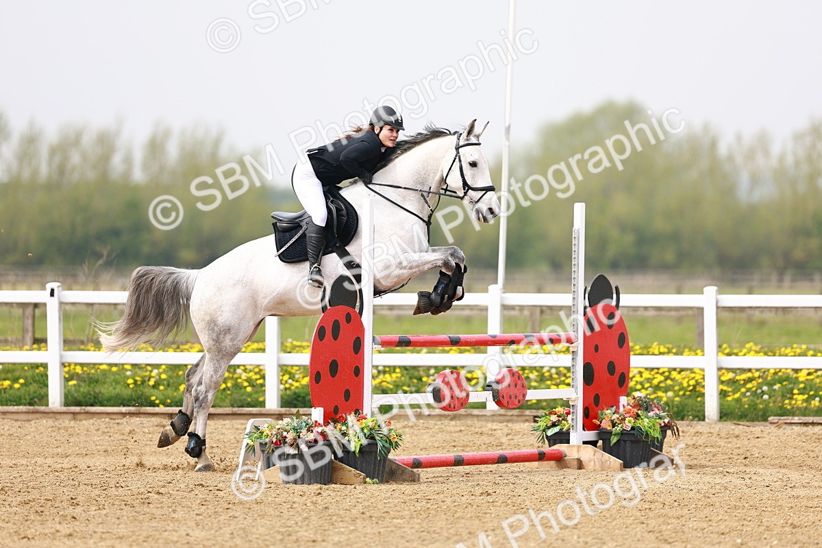  - Class 17 - Senior 1.05m