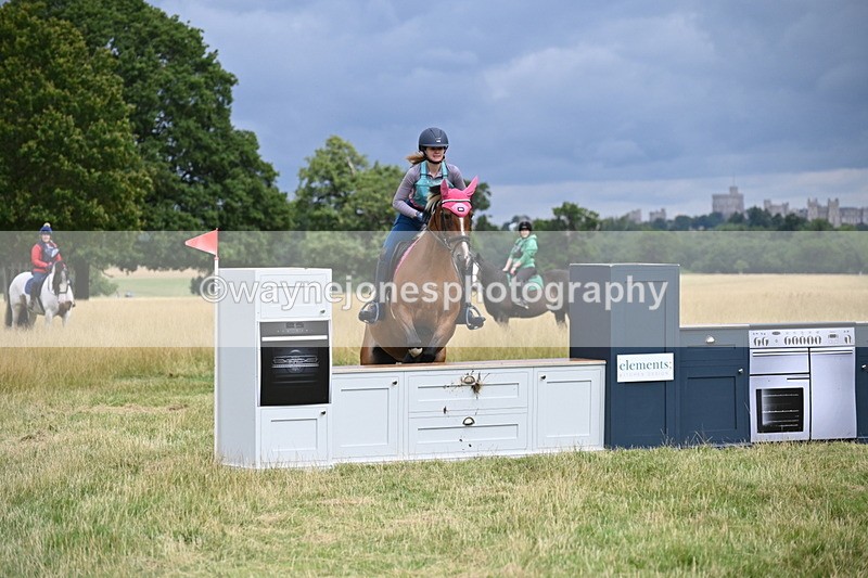 WJ6_2712 - Time at Jump 11:06 to 11:40