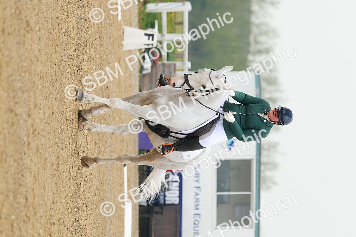 Canon EOS R3_000144_Repaired_4 - Class 4 - P5