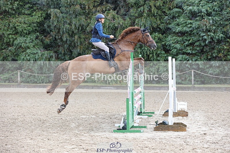 250831A-121606-10145 - Cls 42 Snr 1m Grand Prix