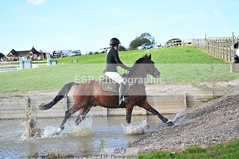 240913A-172806-05651 - Cls 19 Snr 1m Open Speed Derby