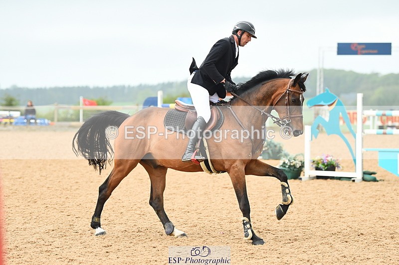 230505A-124218-04070 - Cls 22 Talent Seeker & 7 year old Quali