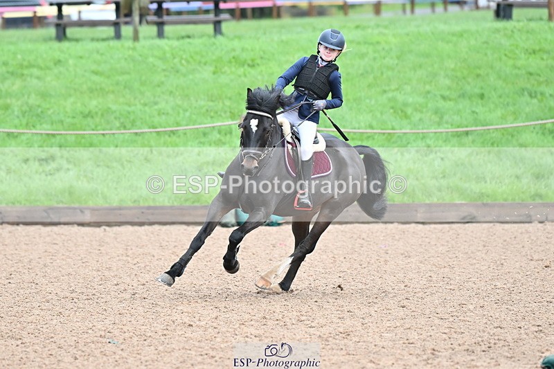 231029A-092835-02399 - 60cm Club and Schools