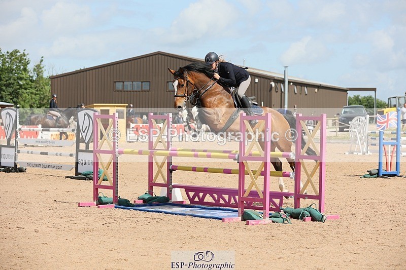 250525-105555-07621 - Cla 27 A&B 1.05 & 1.10m Snr Gran Prix