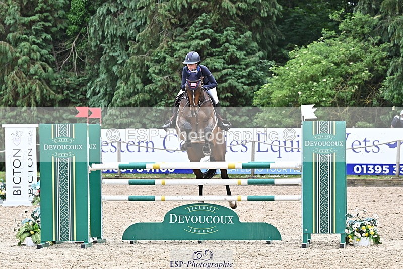 250524A-135452-12007 - D-465-Olivia.Dutton-SEA.OF.CLOUDS