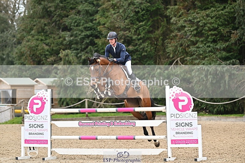 250321A-111854-00487 - Cls 3 Foxhunter and 1.20m Open