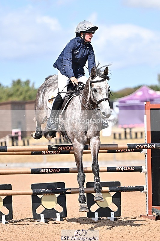 260819-145013-01225 - Cls 6 Foxhunter and 1.20m
