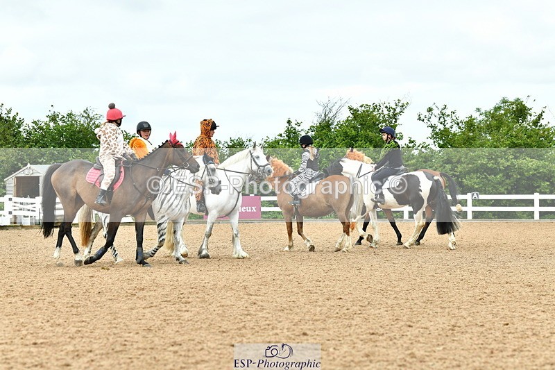 230804A-105803-02073 - Musical Ride