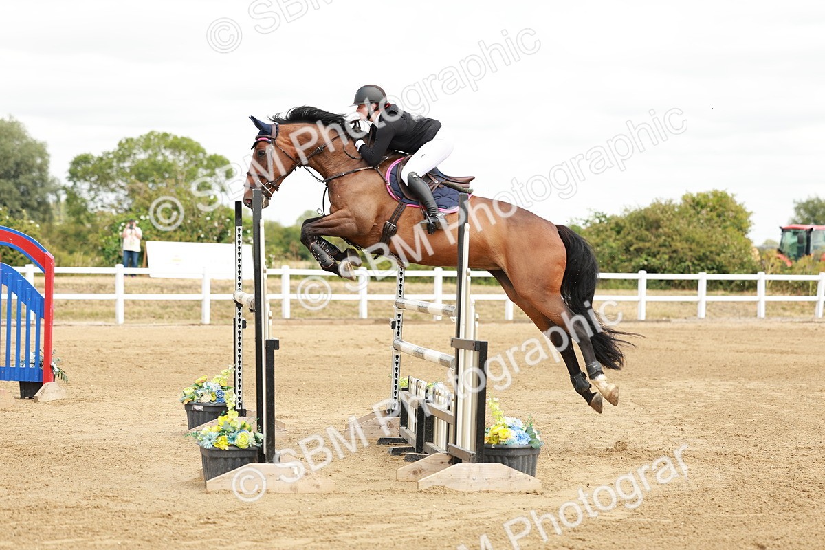 SBM_018821 - Class 21 - Senior Newcomers Championship 2d Rd