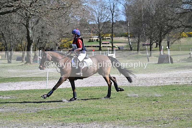 WJ7_0857 - XC Time 13:13 to 13:21