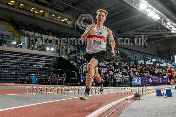 Age26SAT-819458 - Track Male Set One