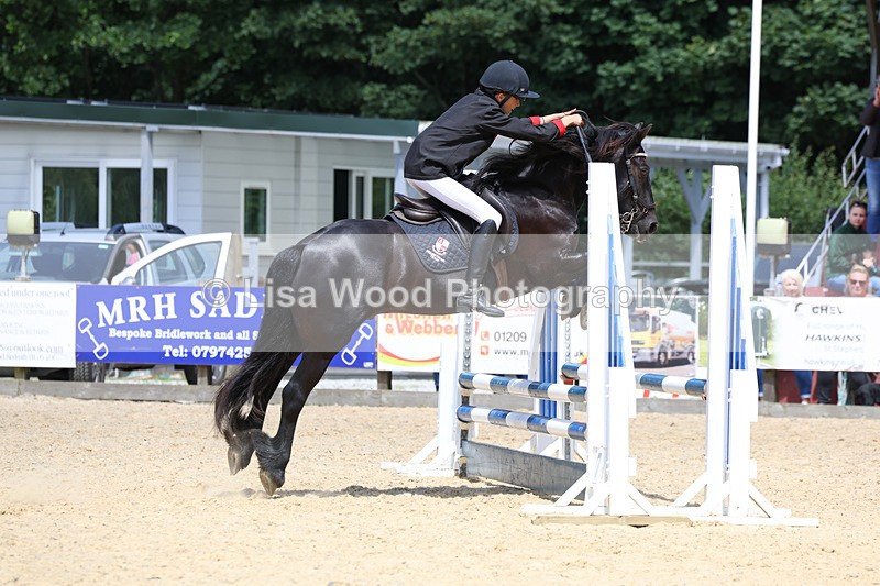 3E7A2092 - Class 4: 70 -75cm Part A