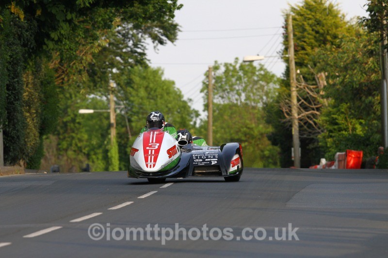 TT148528 - Tuesday Practice - Sidecars