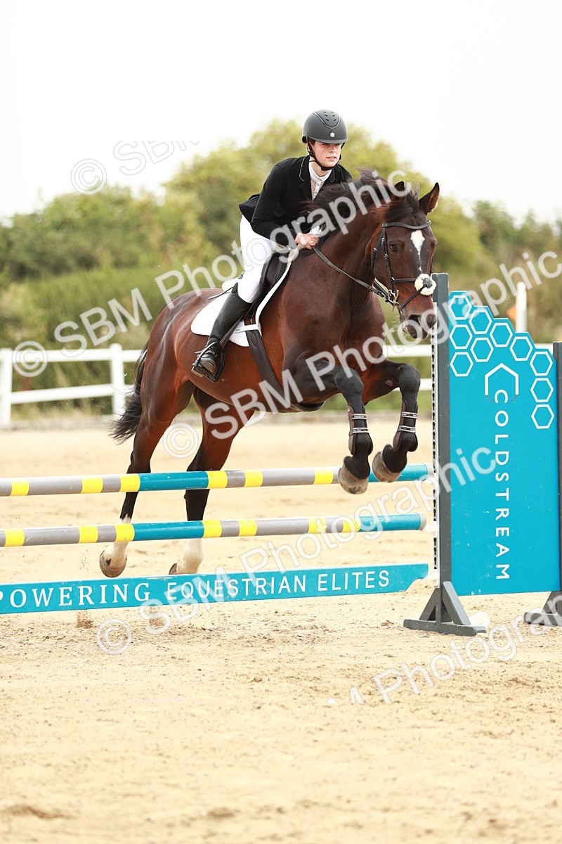 SBM_005086 - Class 2 - Senior British Novice - 90cm Open