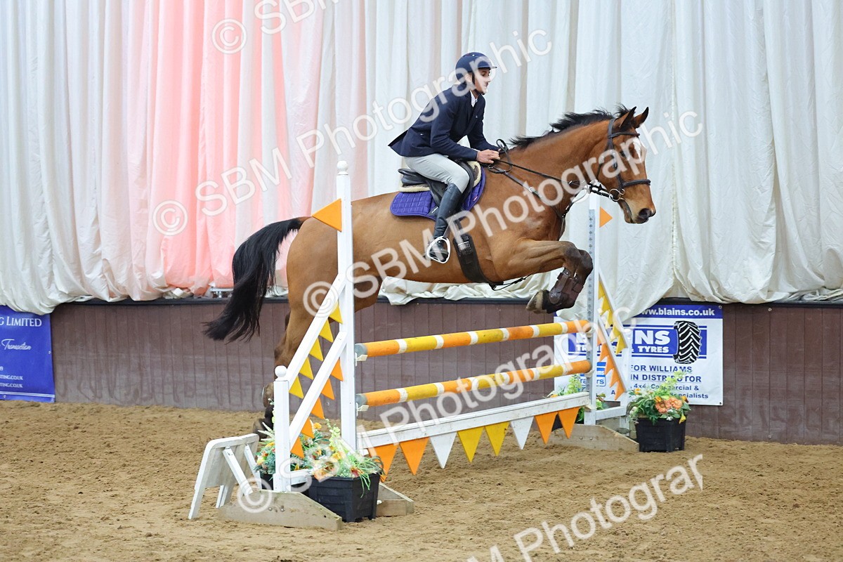 SBM_008518 - Class 21 - Nupafeed Supplements Senior Discovery/ 1m Open - First Round (1.00m)