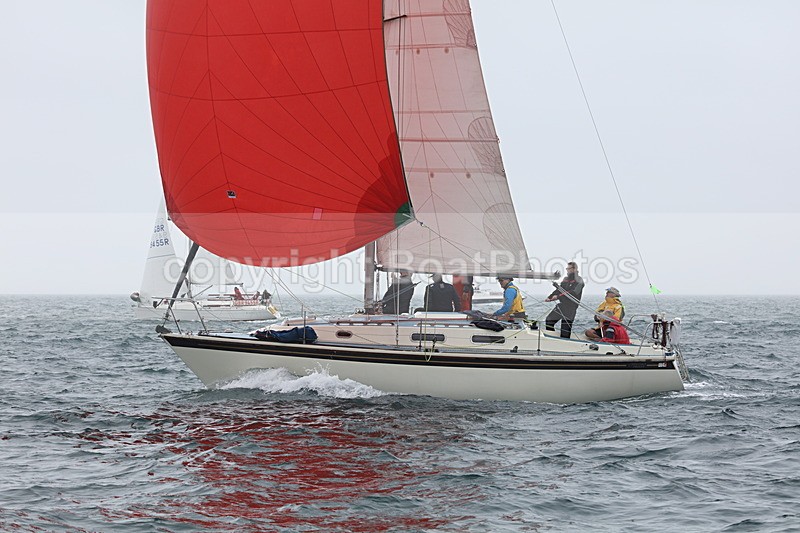 210703 UNIDENTIFIED RED SPINNAKER 5T7A0096 - ROUND THE ISLAND RACE 2021