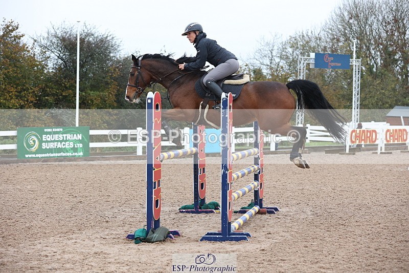 231112A-132423-04442 - Cls 20 Newcomers & 1.10m Open