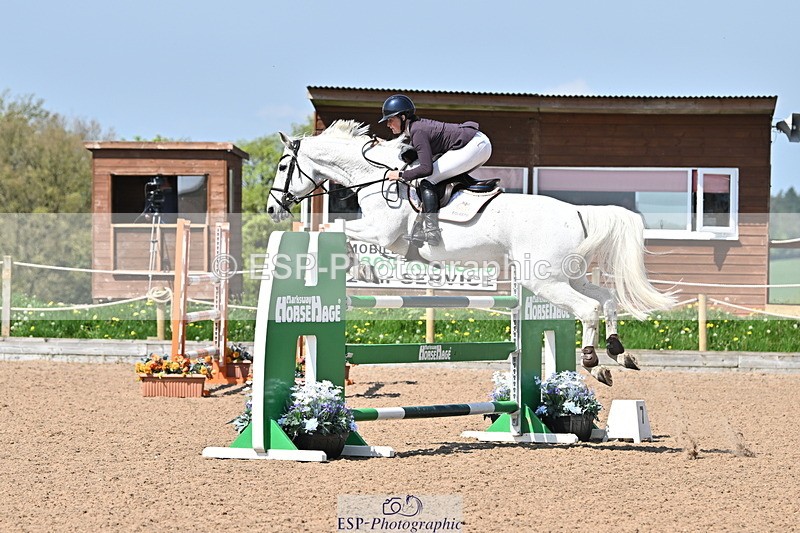 240509A-112023-01123 - Cls 9 Snr 1.20m Open