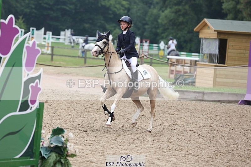 230618-103622-10219 - Cls 19 Pony Intro 1m