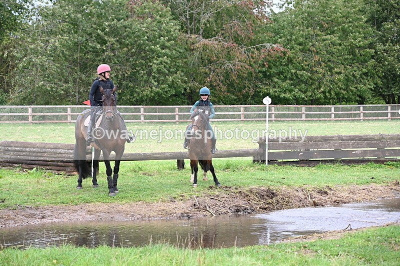 WJ6_3060 - Time at Photographer 11:01 to 11:20