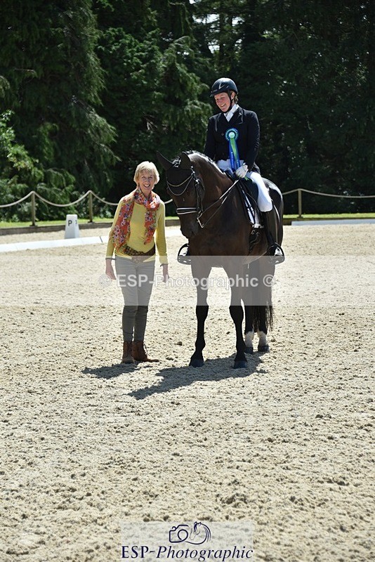 230811-131412-01484 - Adv Medium Silver Presentations