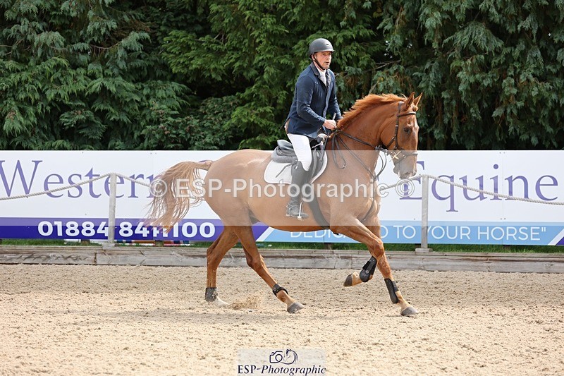 240817-105955-00757 - 03A Snr Disc