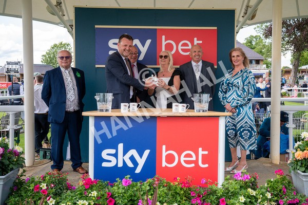 140625-Race 3-Al Qareem-9560 - Race 3 3.00pm Sky Bet Race To The Ebor Grand Cup Stakes