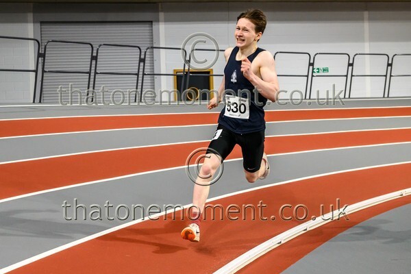 AgeInd25SAT-922451 - Track Male