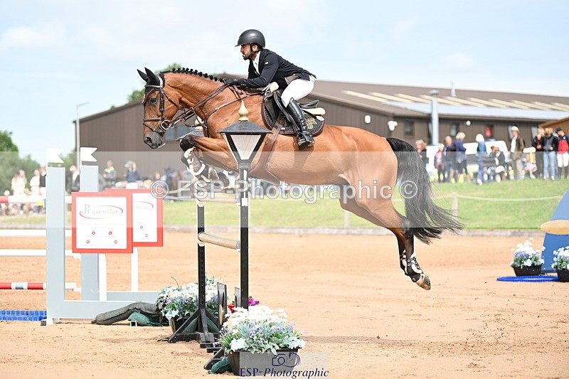 240721A-111217-17551 - Cls 8, 3 Star Big Tour LR 1.55m Grand Prix