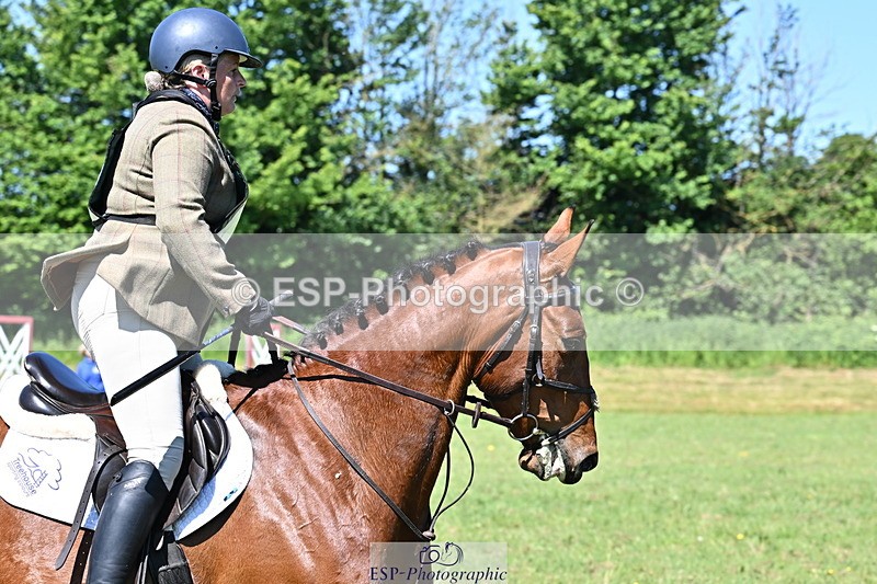 250522B-104253-01638 - 106-THE.CHAMPAGNE.LADY-Charlotte.Rowe