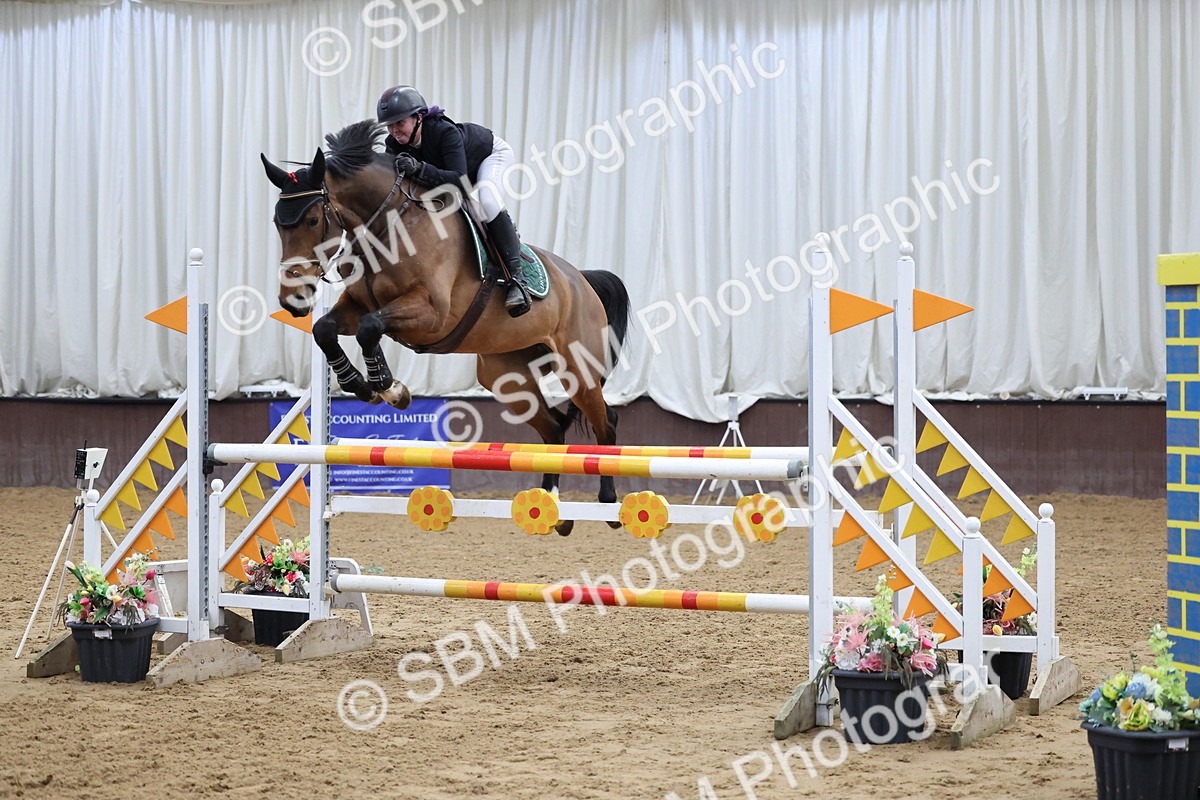 SBM_006419_Class 23 - Senior Newcomers - 110m Open - Cassie