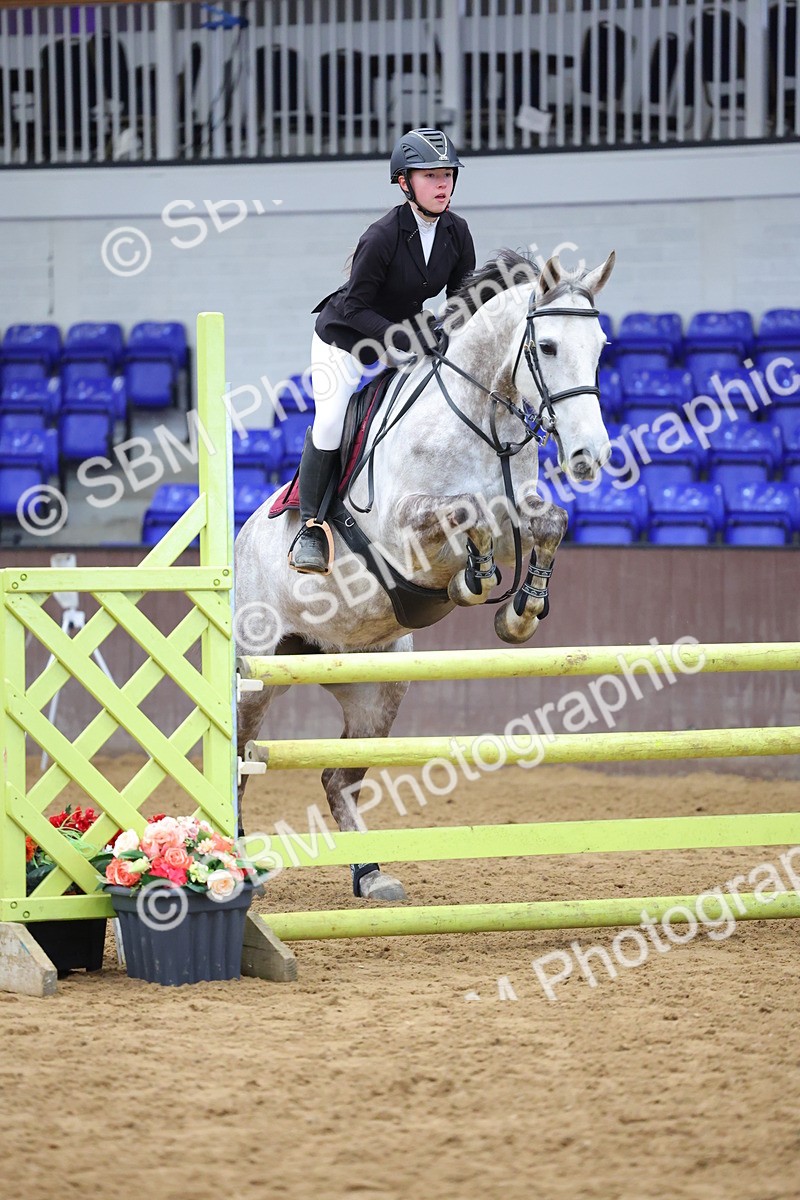 SBM_009731 - Class 20 - Senior British Novice/ 90cm Open - First Round (0.90m)